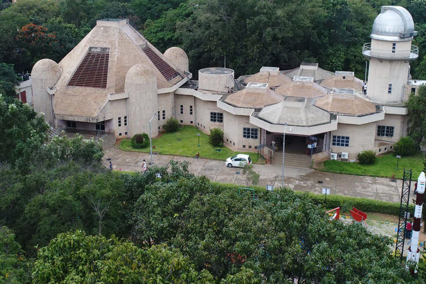 Jawaharlal Nehru Planetarium, Bangalore