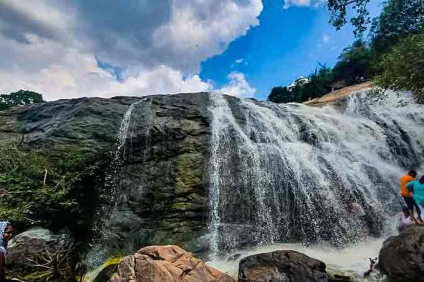Thottikallu Falls