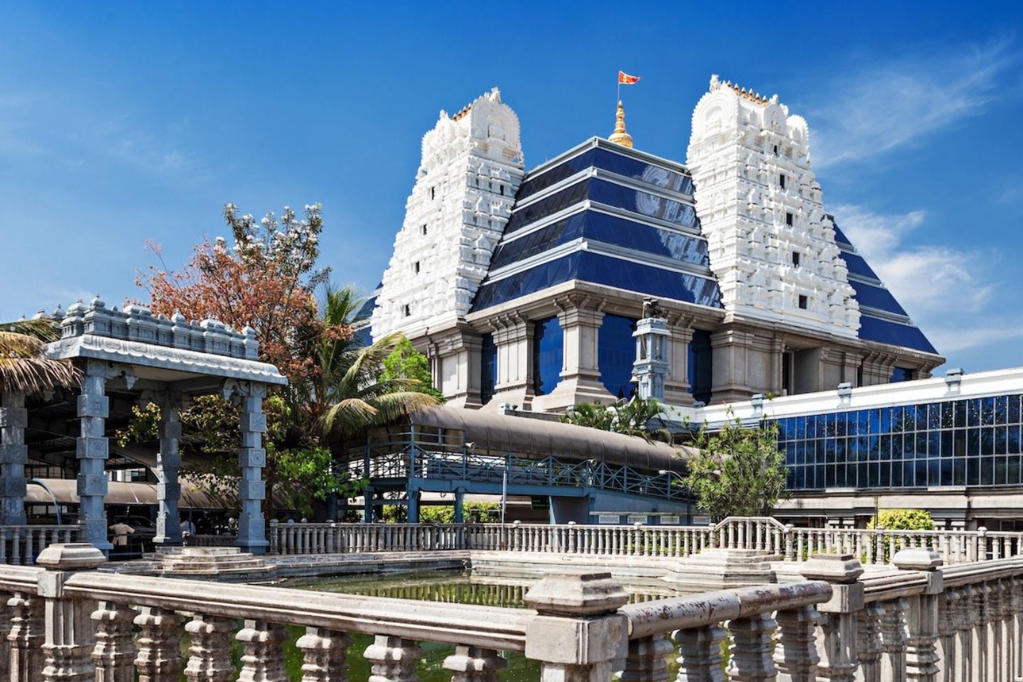 One Day Bangalore to Mysore Tour Package by Car